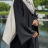 Abaya noire, abaya simple, abaya allaitement, abaya zip, abaya droite, abaya mastour, femme musulmane, abaya dubai, abaya faraasha, abaya jennah boutique, abaya ayeshaa collection