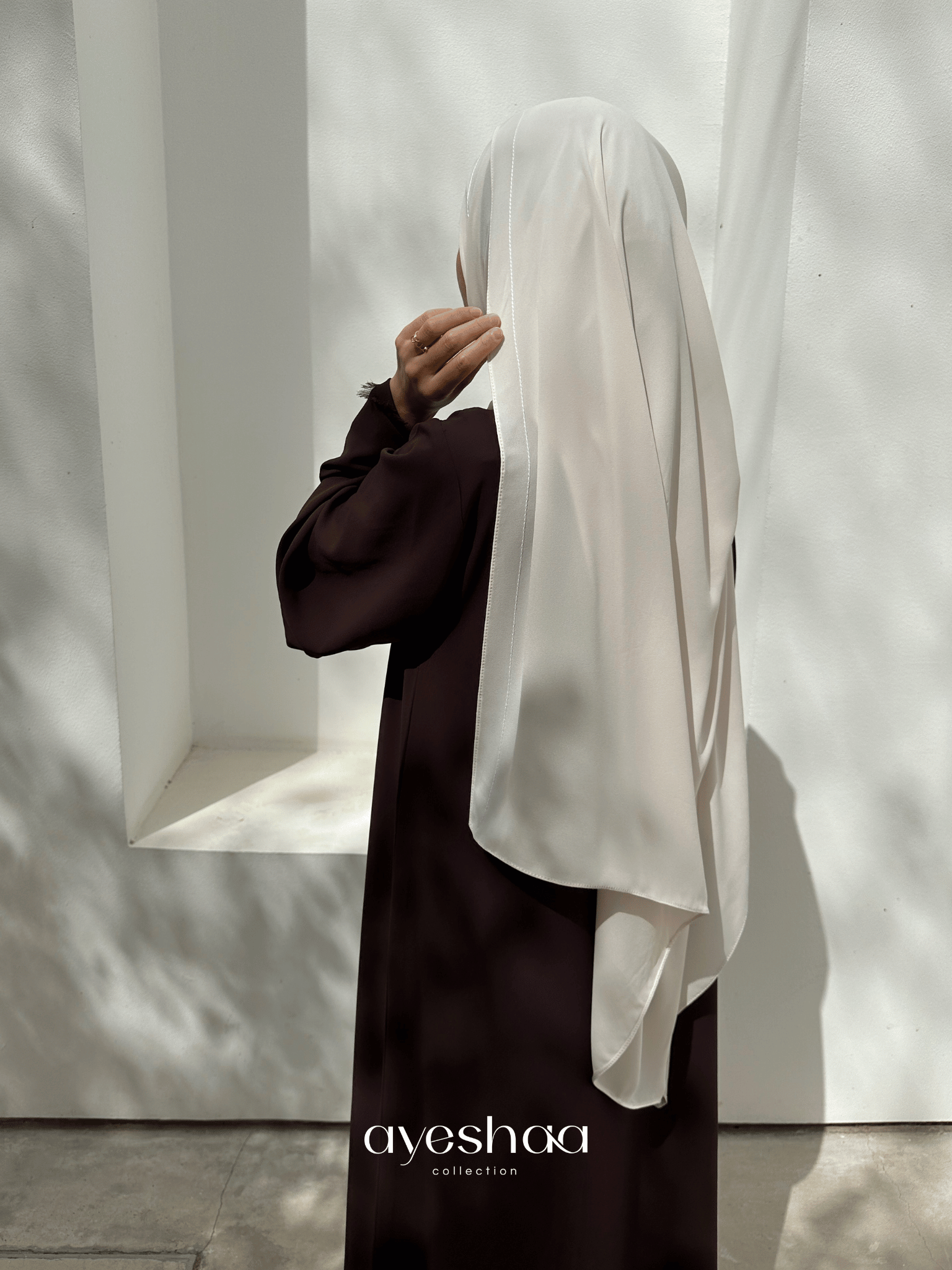 Hijab ivoire, khimar ivoire, pae ivoire, hijab prêt a enfiler ivoire, mastour, hijab line, hijab mousseline ivoire, hijab soie de medine ivoire, hijab jazz, sedef