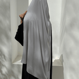 Hijab gris, khimar gris, pae gris, hijab prêt a enfiler girs, mastour, hijab line, hijab mousseline gris, hijab soie de medine gris claire, hijab jazz, sedef