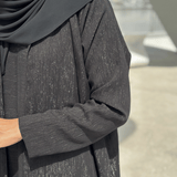 Abaya brillante, abaya eid, abaya mariage, abaya noire brillante, ensemble eid, sous robe noire brillante, femme musulmane, mastour, hijab noir long, hijab moussline 2m