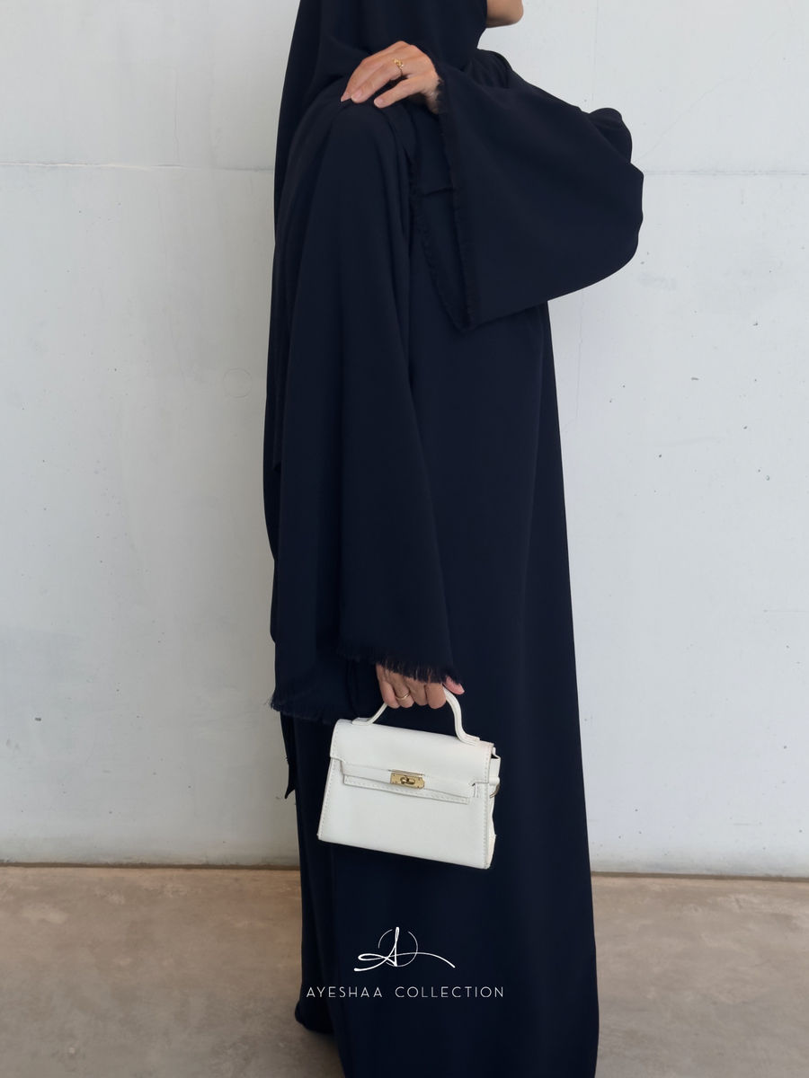 Abaya navy,abaya bleue nuit, abaya black, abaya creation, abaya designer, abaya Dubai,abaya France, abaya simple,hijab bleu nuit, hijab noir