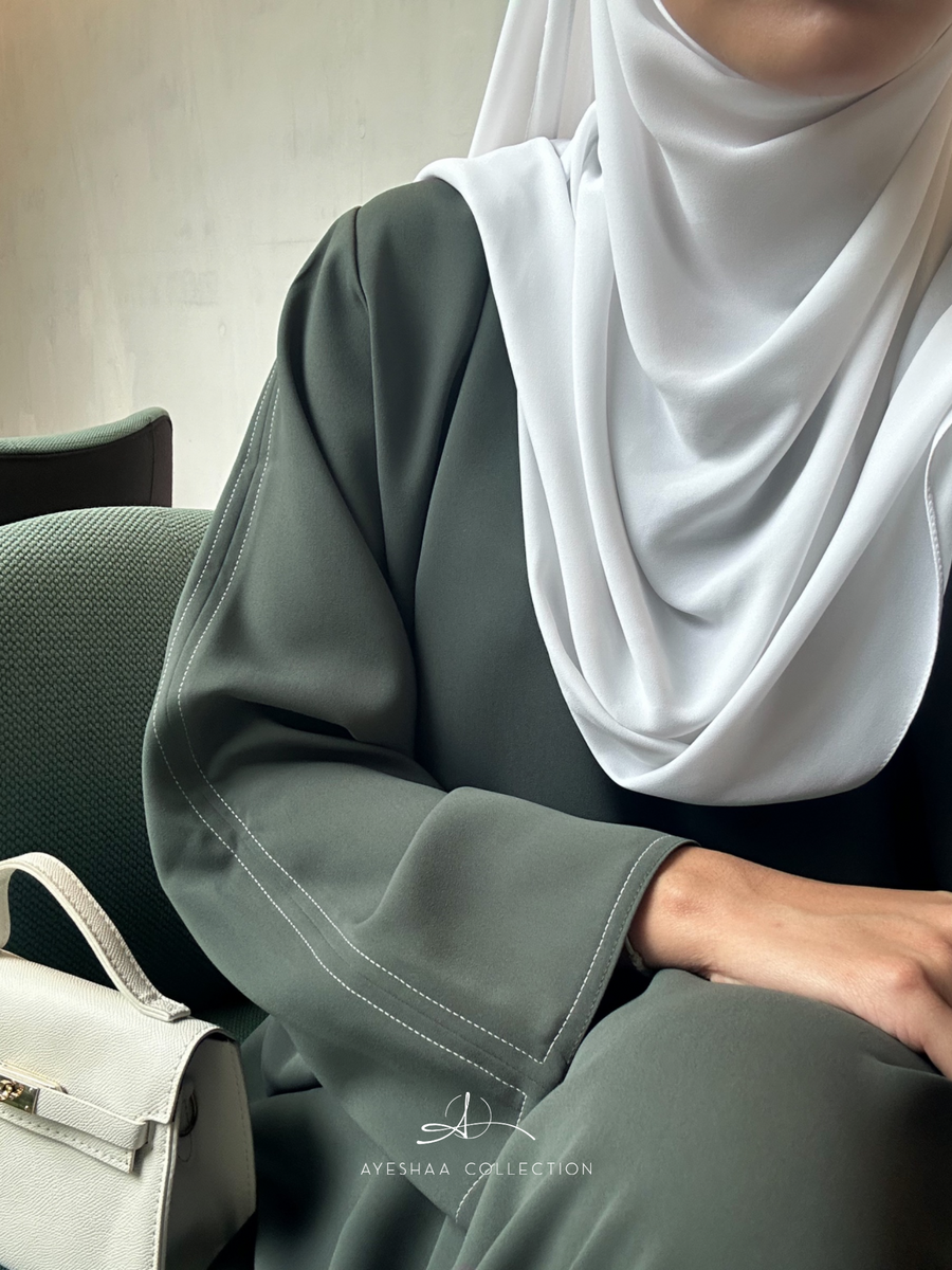 Abaya khaki,abaya vert foncé, abaya black, abaya creation, abaya designer, abaya Dubai,abaya France, abaya simple,hijab vert khaki, hijab noir