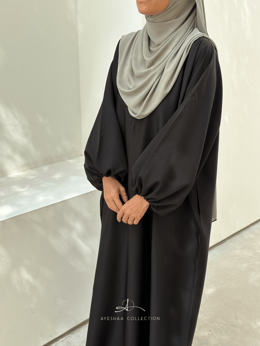 abaya noire, abaya dubai, abaya allaitement, abaya ballons, abaya design, abaya daily, femme musulmane, mastour, abaya coupe droite, abaya coupe faraasha