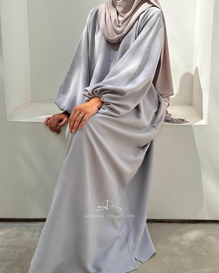 abaya bleu clair, abaya manches ballons, abaya allaitement, abaya dubai, abaya comfee, faraasha, jennah boutique, femme musulmane, mastour,