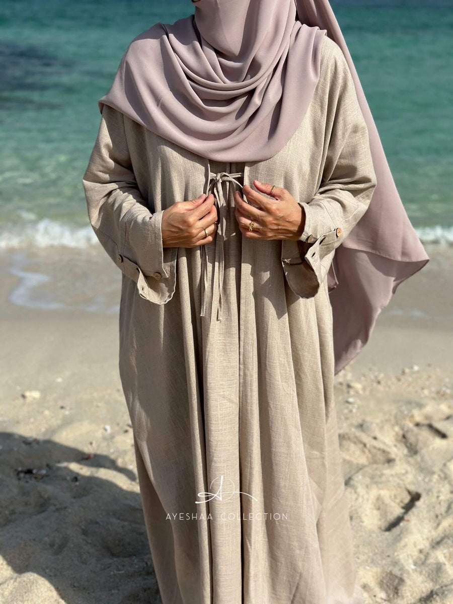 abaya nude, abaya été, summer abaya, jilbeb nude, hijab nude, khimar nude, ensemble lin, abaya lin, abaya allaitement, femme musulmane, robe islamique, abaya dubai,
