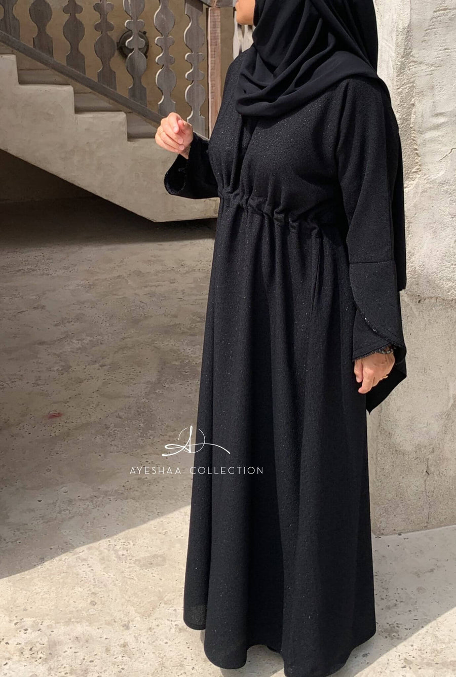 abaya paillette, abaya noire, abaya dubai, abaya strasse, abaya mariage, eid, mastour, femme musulmane