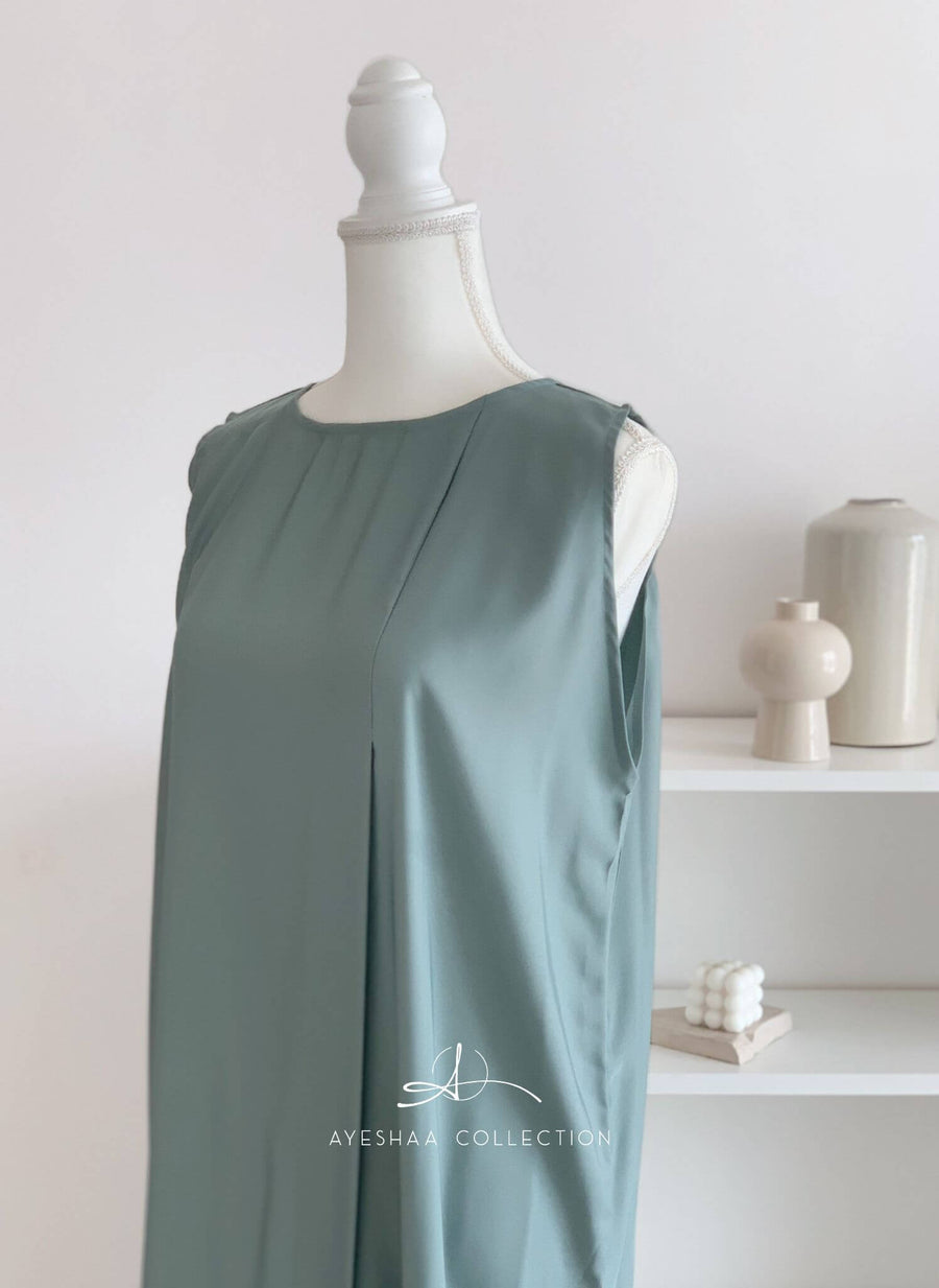 sous robe, nidha, abaya verte, dubai, femme musulmane, 